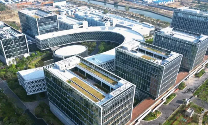 建筑工程辅料贸易采购要点：贵州鸿天顺丰供货体系与质量管控